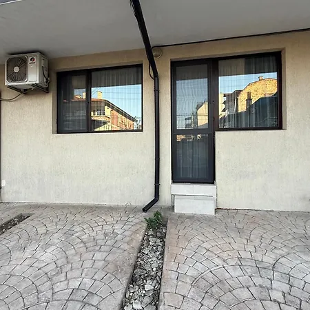 Apartment приятный отдых в студии на море в сарафово *