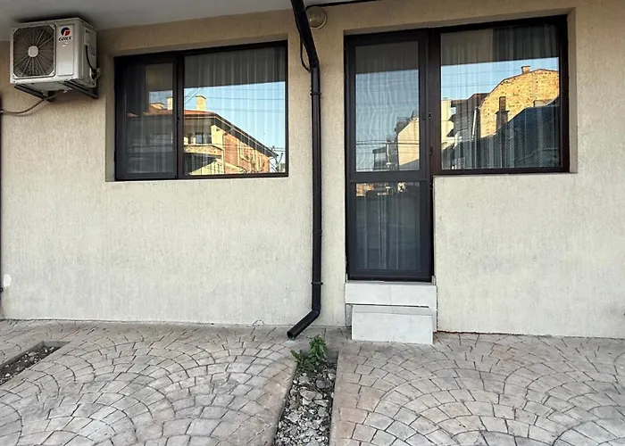 Apartment приятный отдых в студии на море в сарафово *